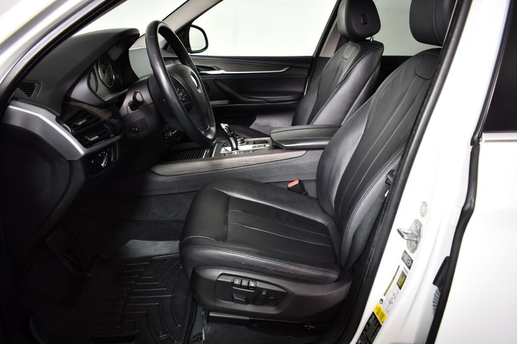 2014 BMW X5 Image 19