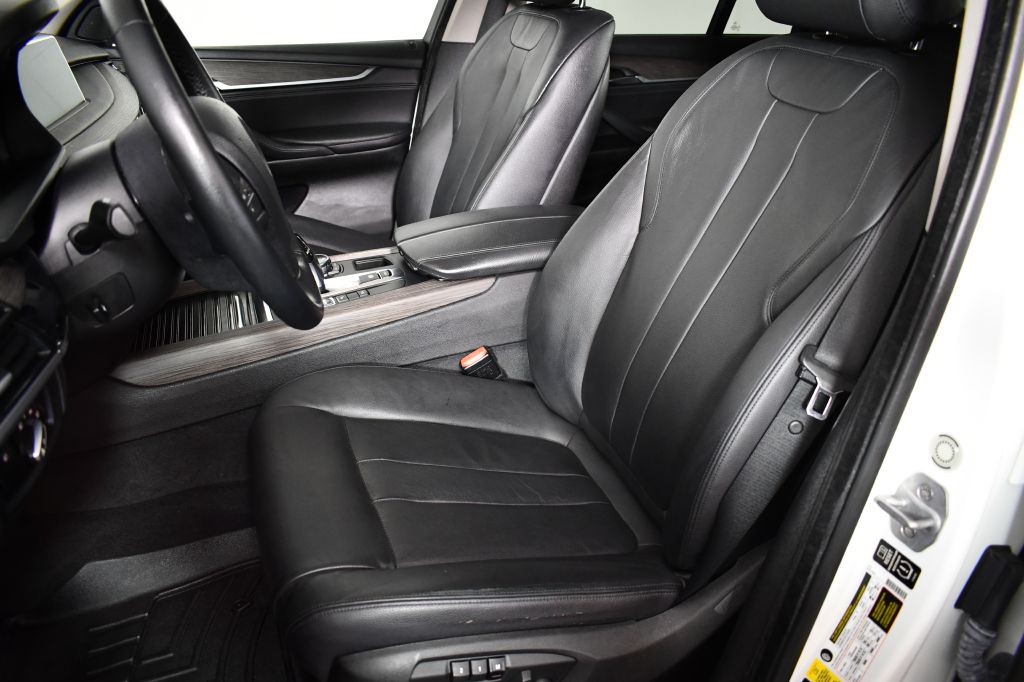 2014 BMW X5 Image 20
