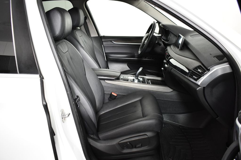 2014 BMW X5 Image 22