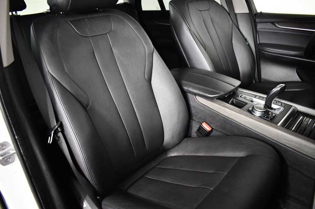 2014 BMW X5 Image 23