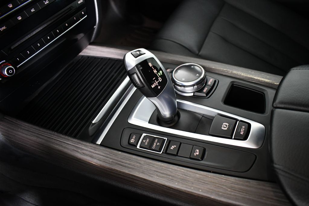 2014 BMW X5 Image 39