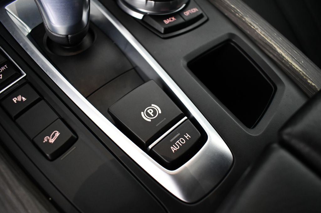 2014 BMW X5 Image 42