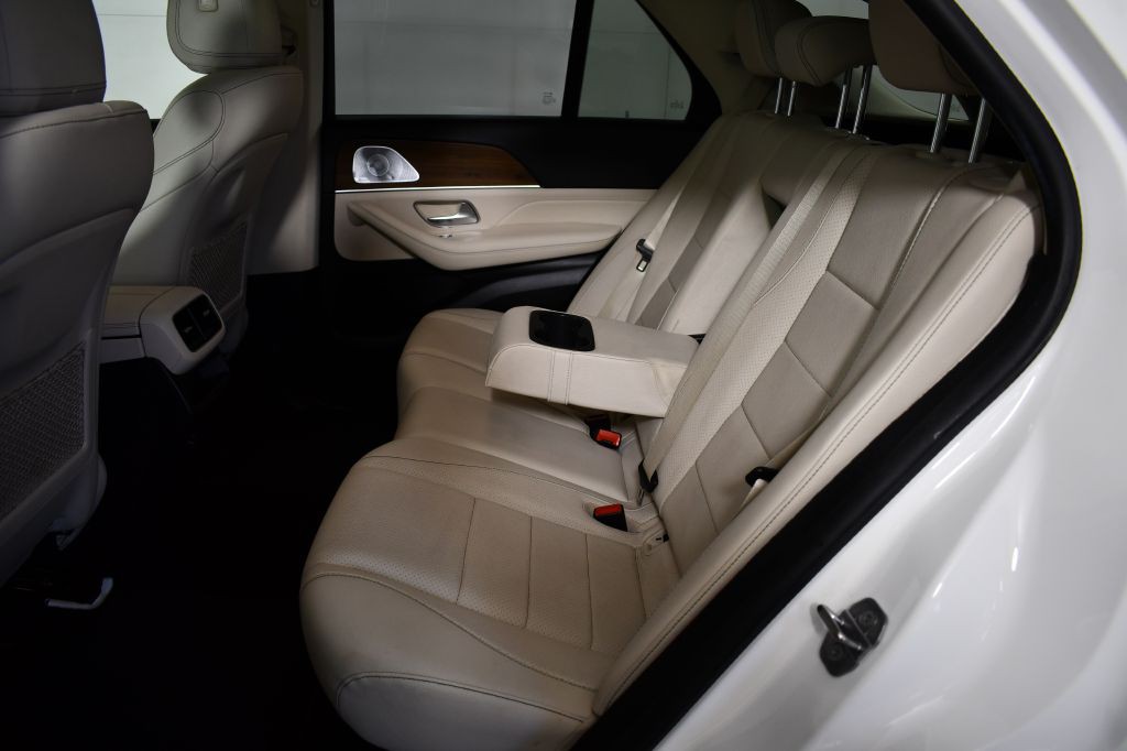 2021 Mercedes-Benz GLE-Class Image 25