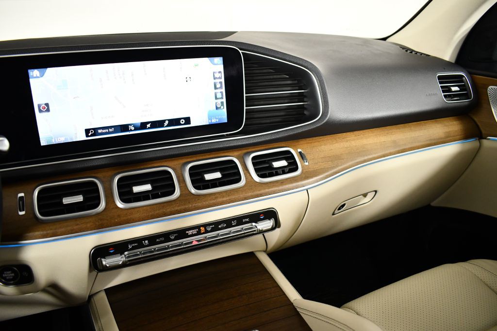 2021 Mercedes-Benz GLE-Class Image 28
