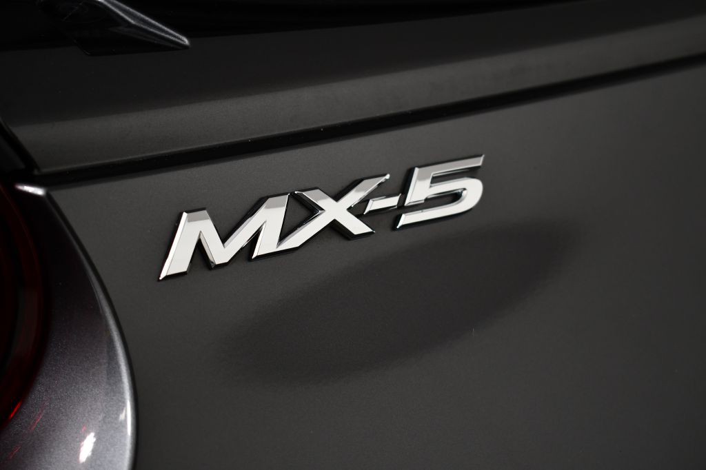 2017 Mazda MX-5 Miata Image 20