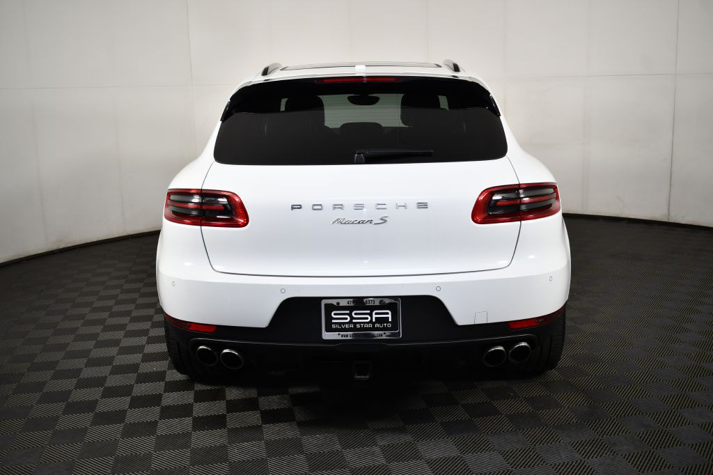 2018 Porsche Macan Image 9