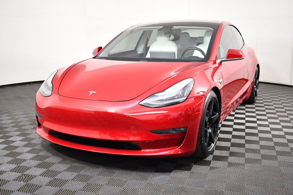 2018 Tesla Model 3 Image 1