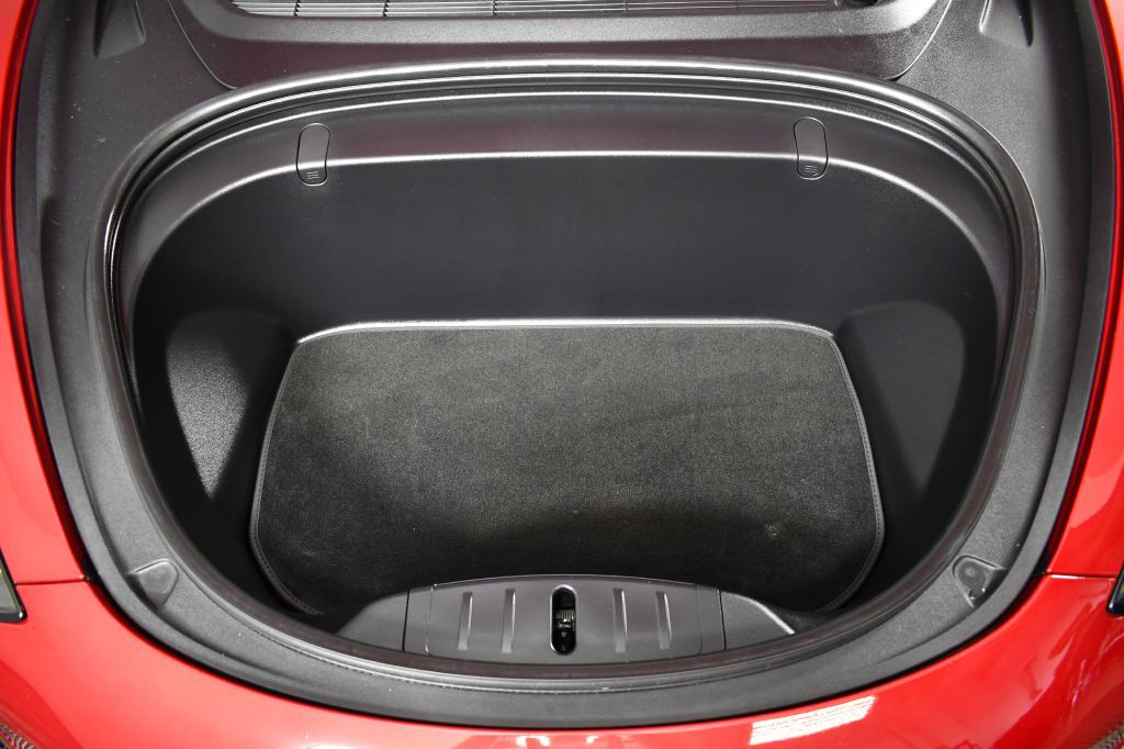 2018 Tesla Model 3 Image 13