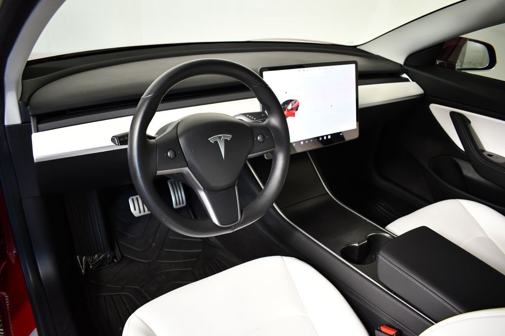 2018 Tesla Model 3 Image 18