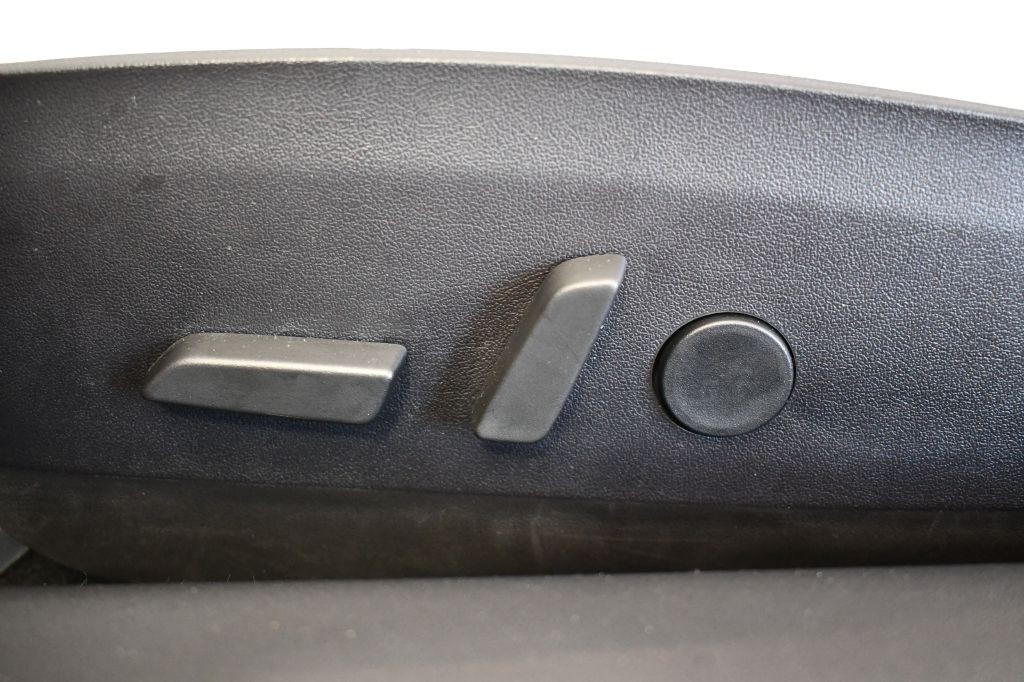 2018 Tesla Model 3 Image 27