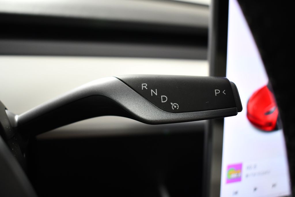 2018 Tesla Model 3 Image 41