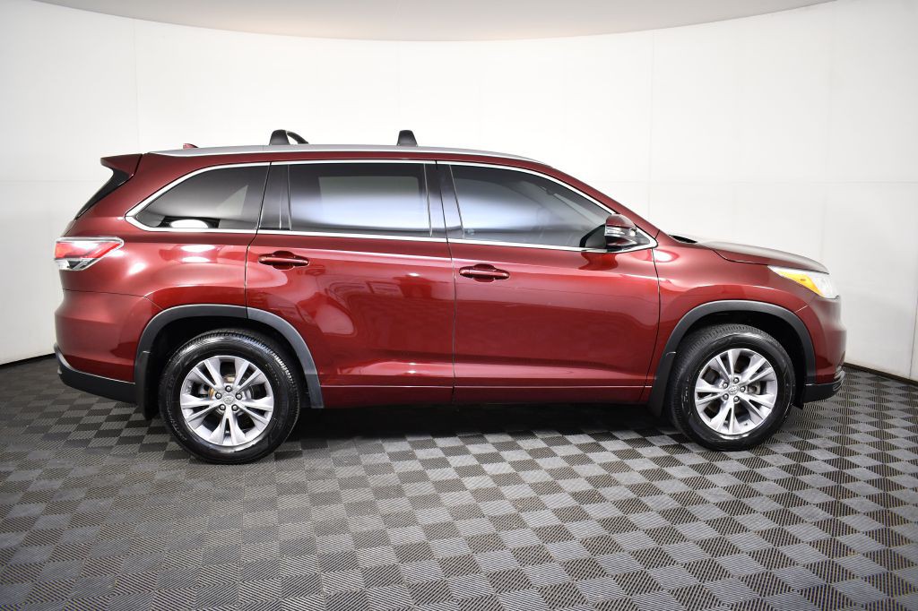 2014 Toyota Highlander Image 5