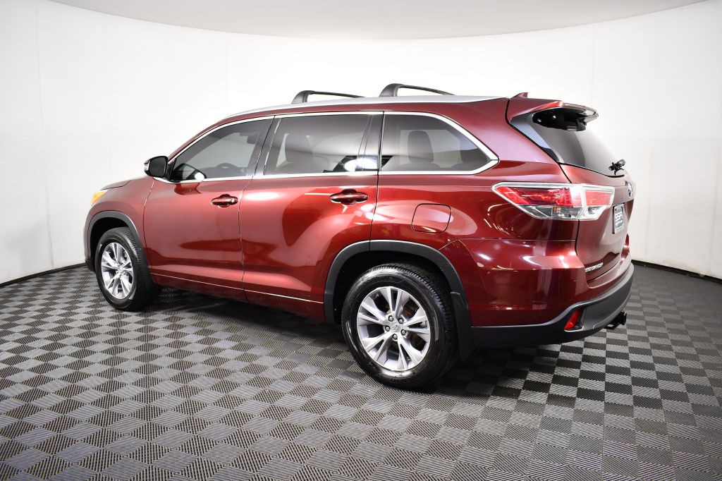 2014 Toyota Highlander Image 10