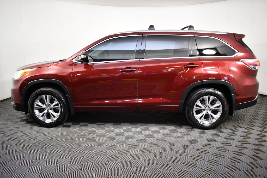 2014 Toyota Highlander Image 11