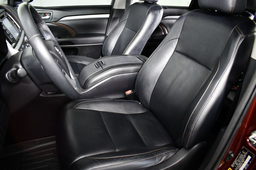 2014 Toyota Highlander Image 19