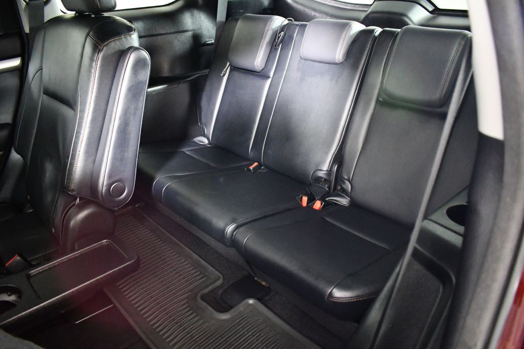 2014 Toyota Highlander Image 26