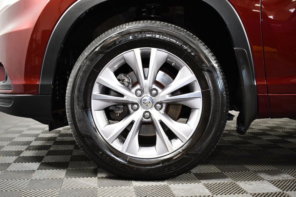 2014 Toyota Highlander Image 46