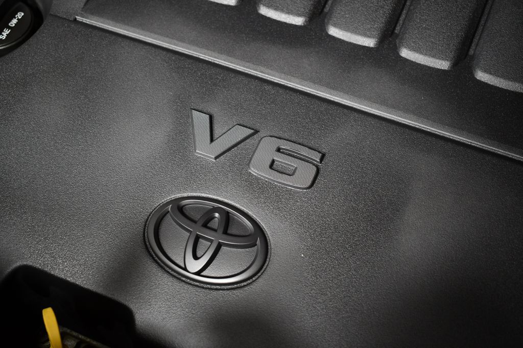 2014 Toyota Highlander Image 48