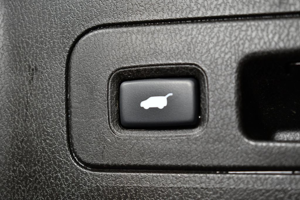 2012 Acura MDX Image 17