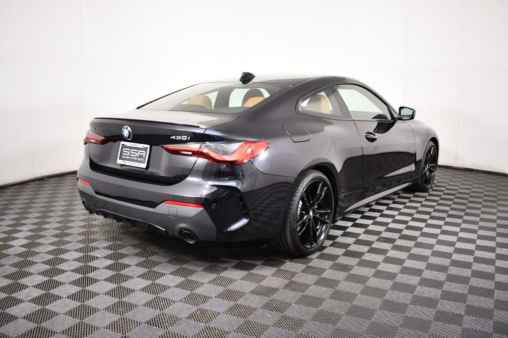 2022 BMW 4 Series Image 7