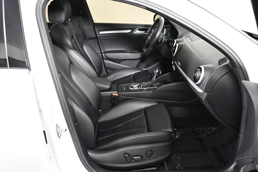 2016 Audi S3 Image 22