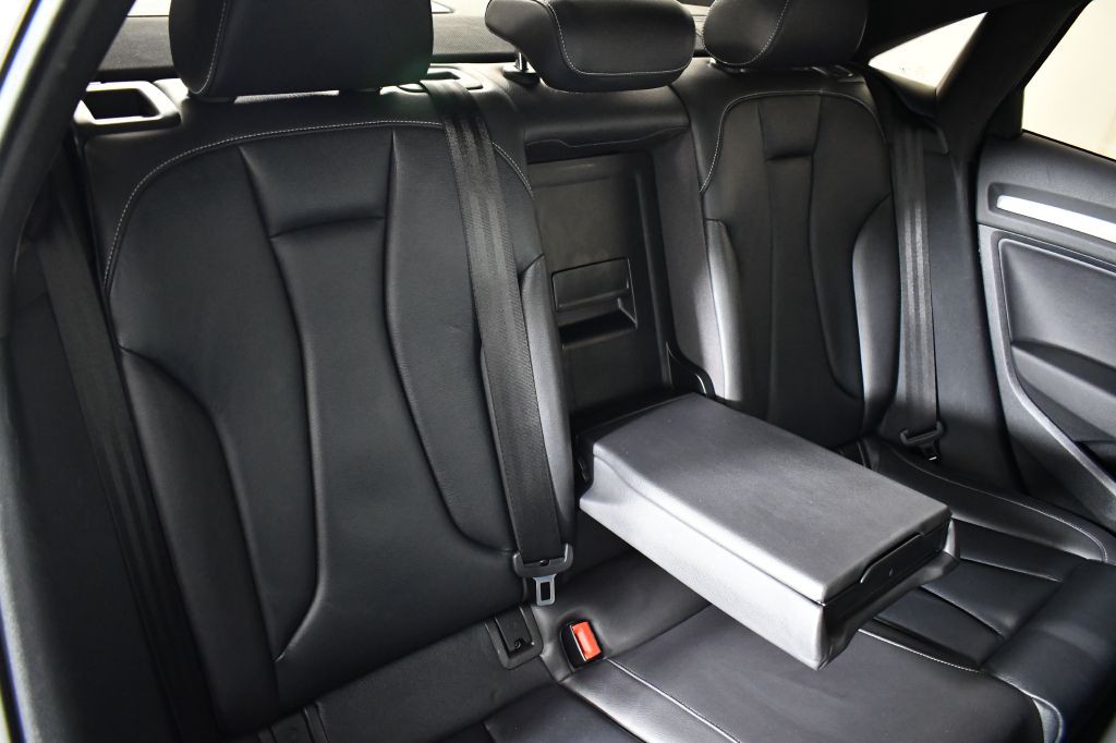 2016 Audi S3 Image 26