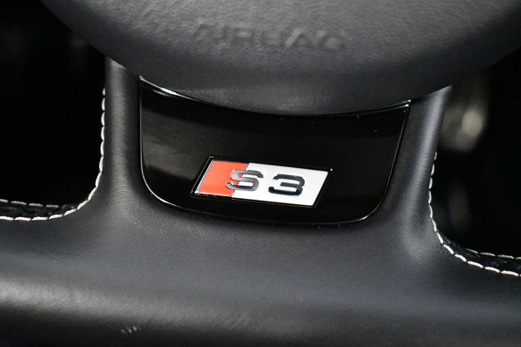 2016 Audi S3 Image 32