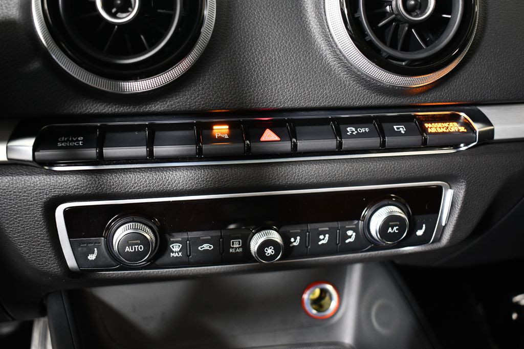 2016 Audi S3 Image 36