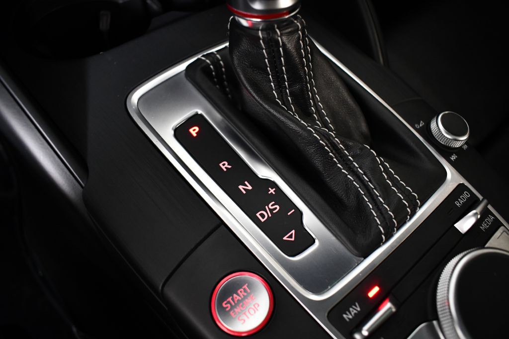 2016 Audi S3 Image 39
