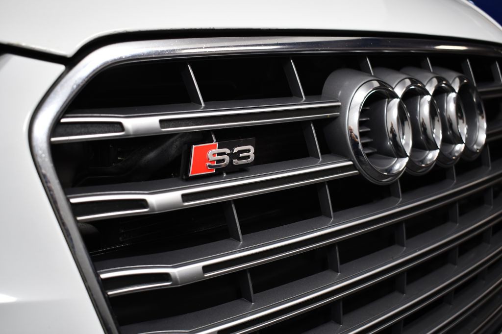 2016 Audi S3 Image 47
