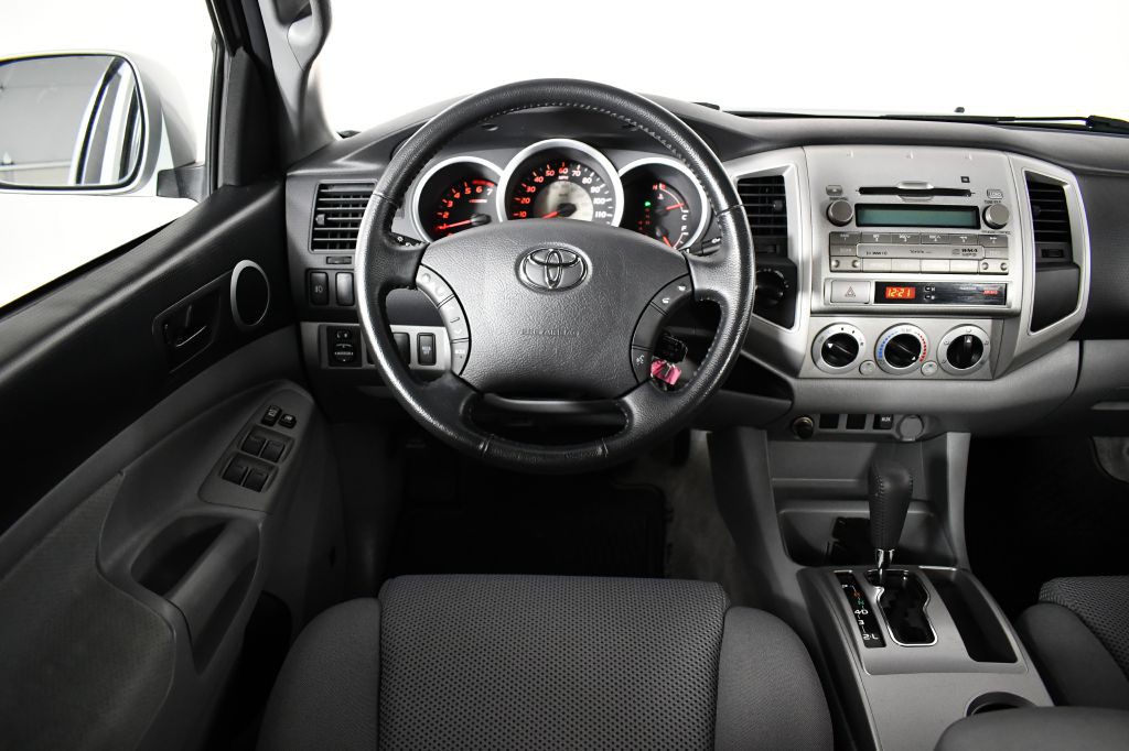 2009 Toyota Tacoma Image 25