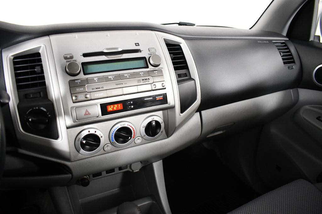 2009 Toyota Tacoma Image 30