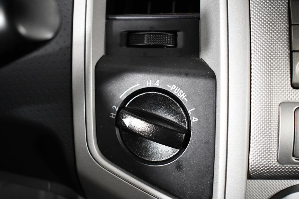 2009 Toyota Tacoma Image 32