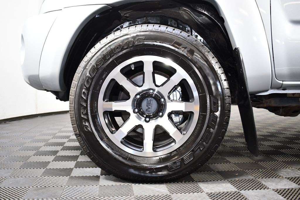 2009 Toyota Tacoma Image 38