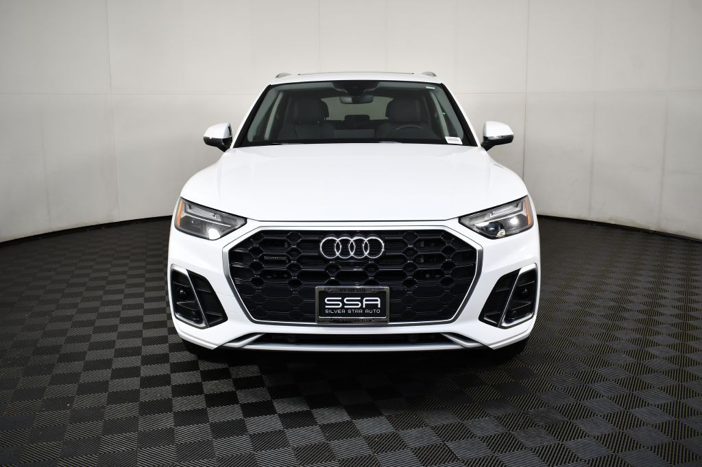 2024 Audi Q5 Image 2