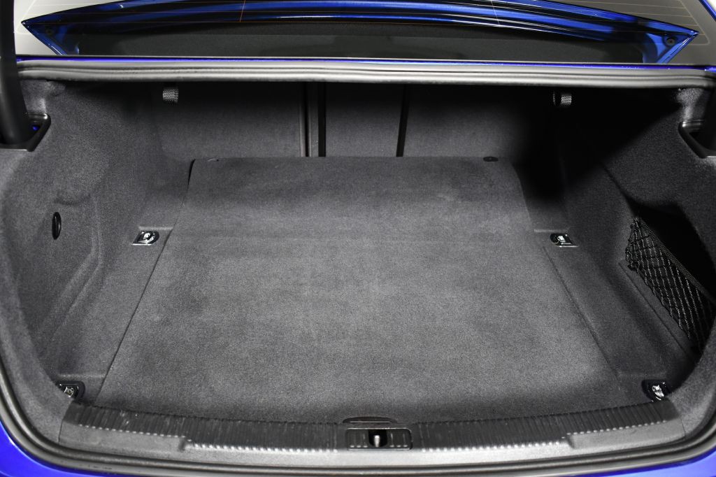 2015 Audi S6 Image 15