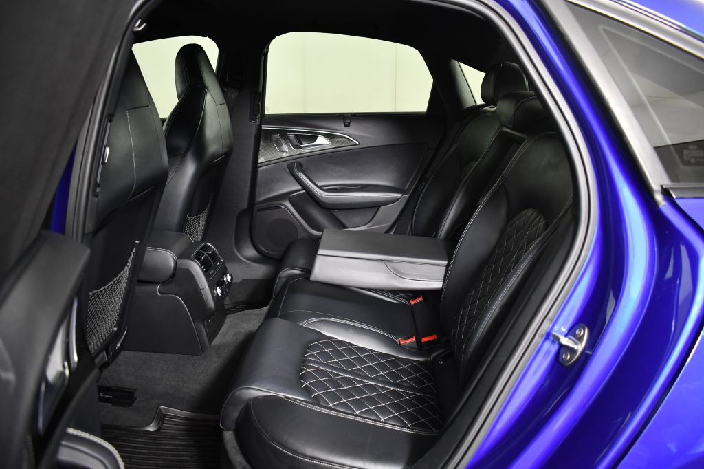 2015 Audi S6 Image 24