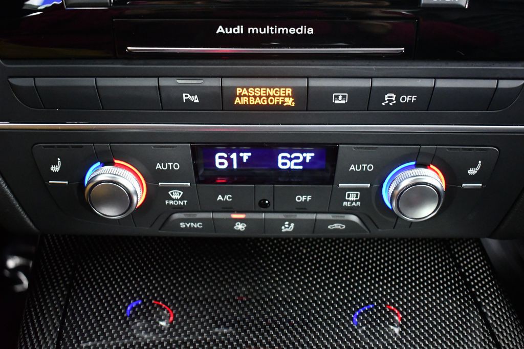 2015 Audi S6 Image 43