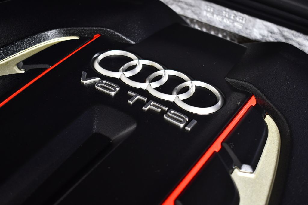 2015 Audi S6 Image 59