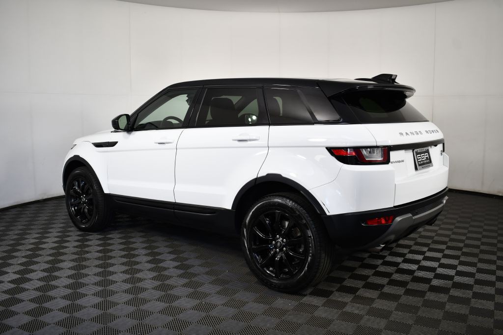 2019 Land Rover Range Rover Evoque Image 10