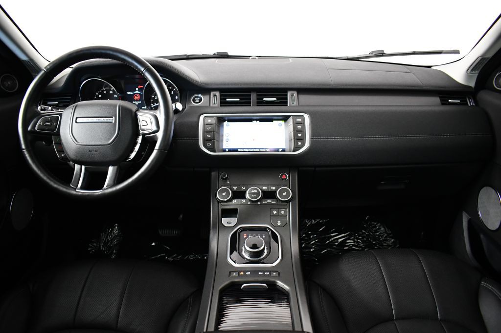 2019 Land Rover Range Rover Evoque Image 16