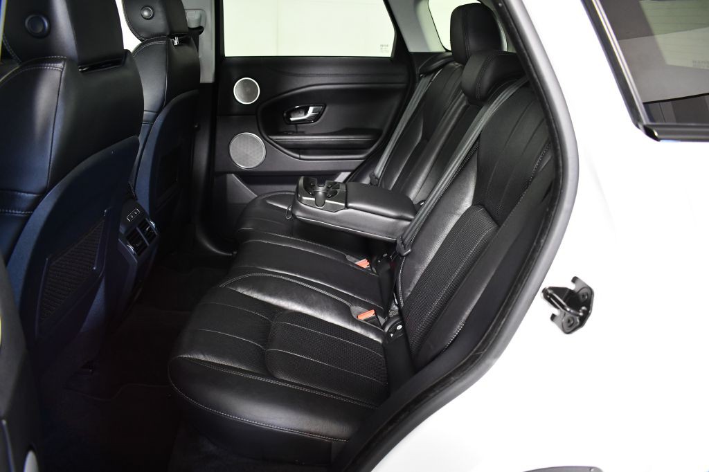 2019 Land Rover Range Rover Evoque Image 25