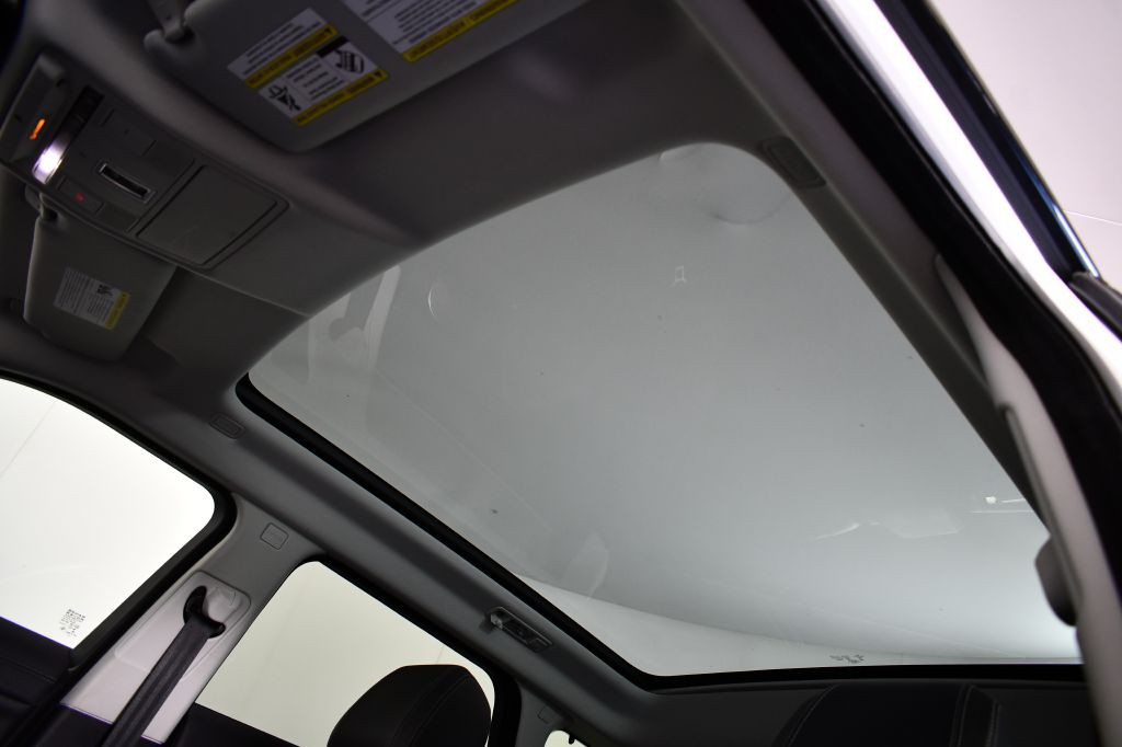 2019 Land Rover Range Rover Evoque Image 30