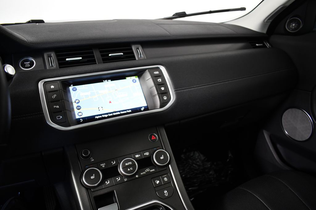 2019 Land Rover Range Rover Evoque Image 36