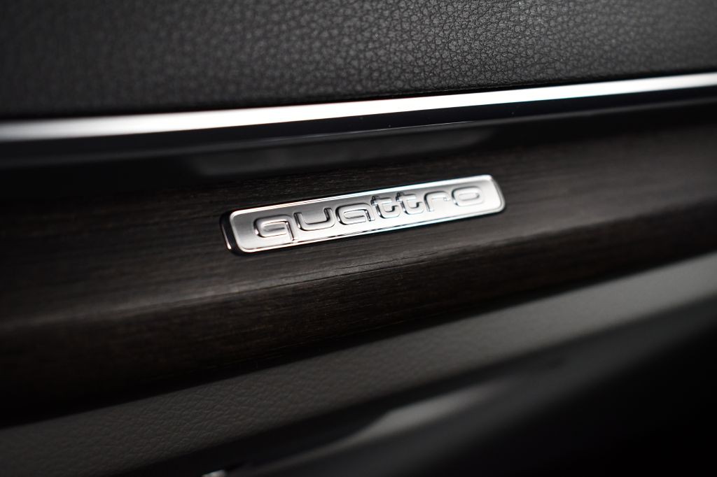 2024 Audi Q5 Image 40