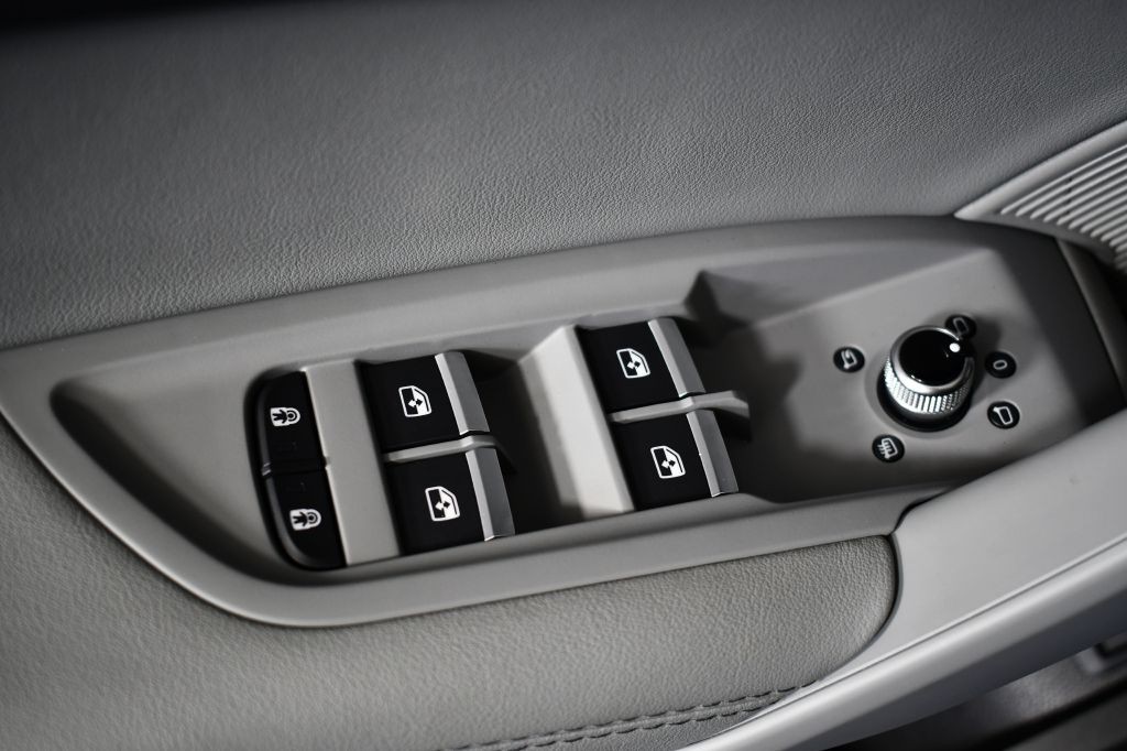 2024 Audi Q5 Image 46