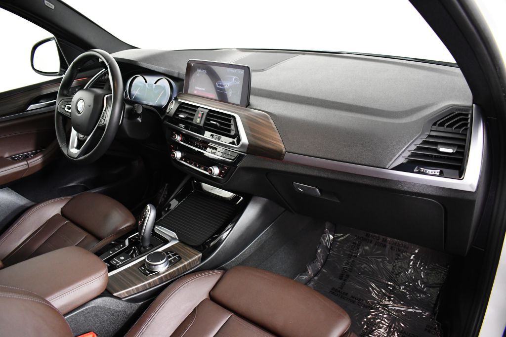 2019 BMW X3 Image 24