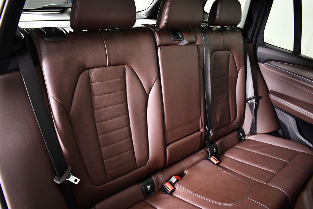 2019 BMW X3 Image 26