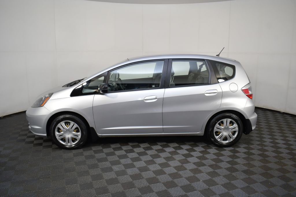 2011 Honda Fit Image 11