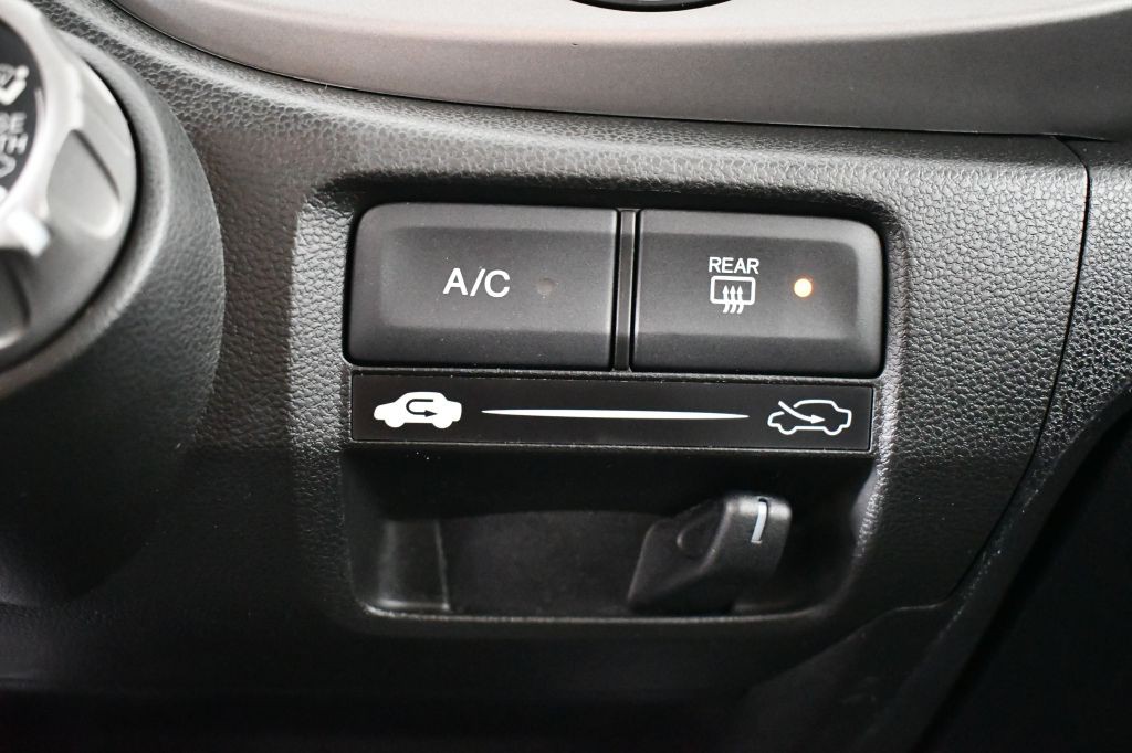 2011 Honda Fit Image 23